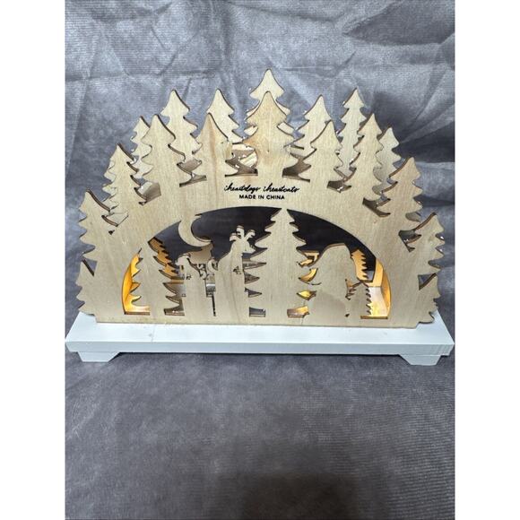 Wooden Christmas‎ Village Scene Operation Santa Paws Lighted Tabletop Decor - Picture 4 of 12